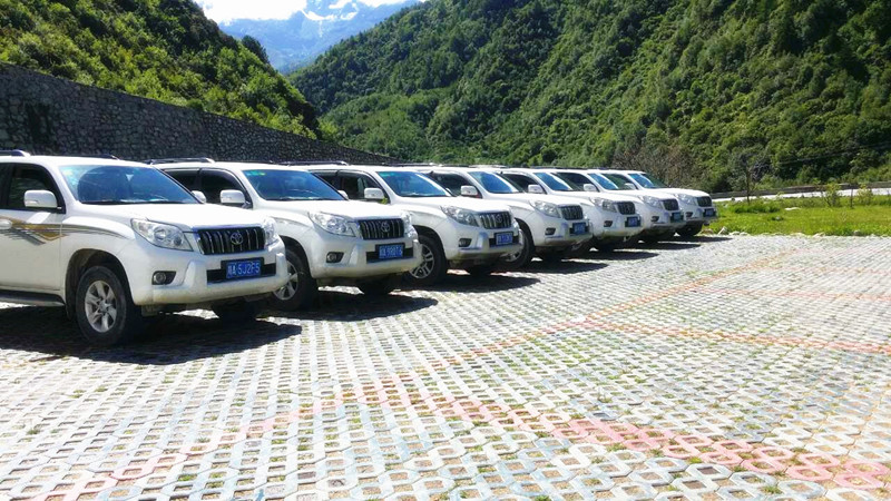 成都越野汽車租賃