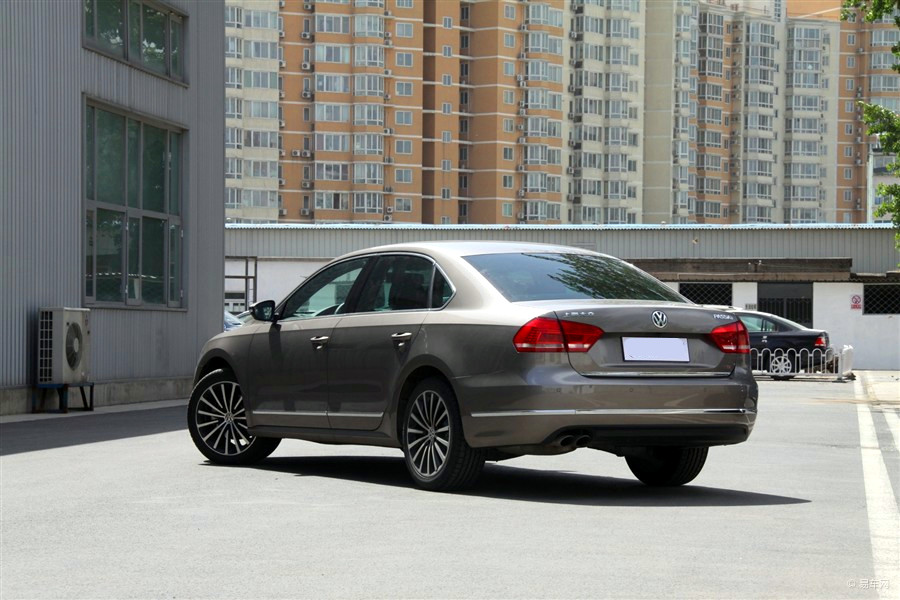 成都商務(wù)車(chē)租賃