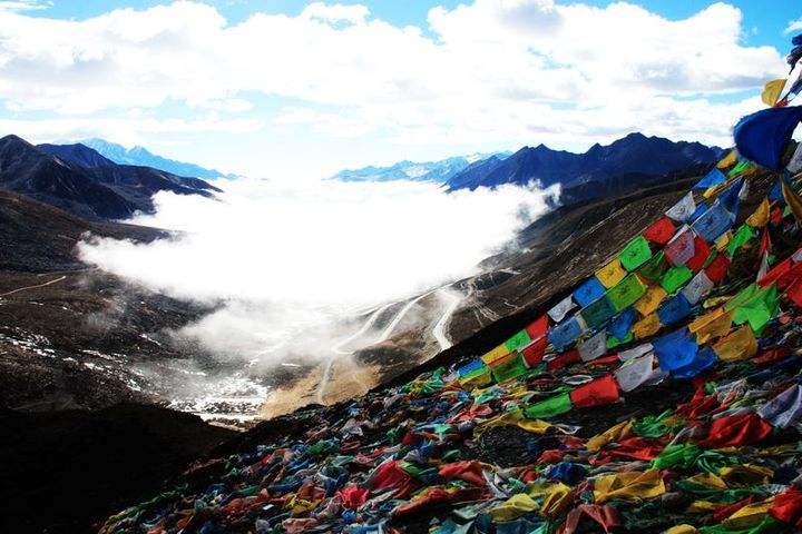 成都包車走川藏線多少錢