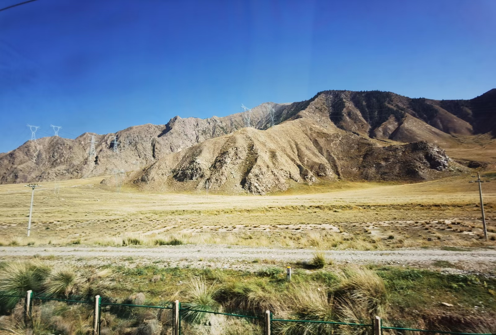 成都包車去拉薩需要多少錢一天