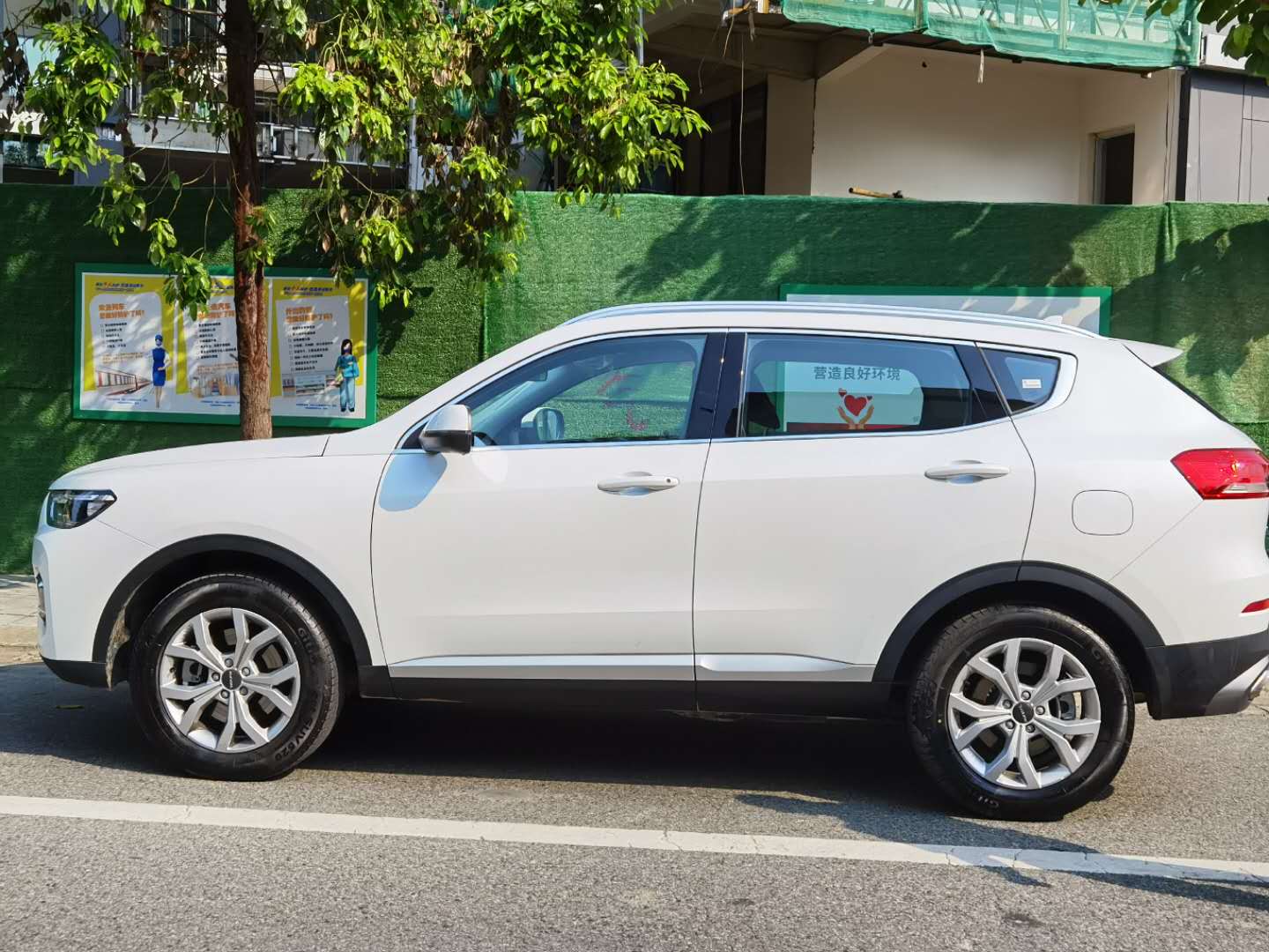 成都去川藏線租車價格是多少